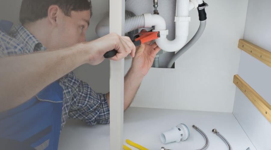 Expert burst pipe repair services in Roseland, LA